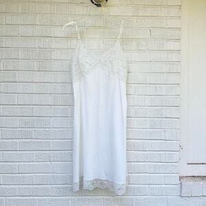 Vanity Fair Vintage 80's White Coquette Lace Slip Dress